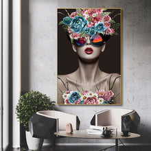 Load image into Gallery viewer, Attractive Woman Painting